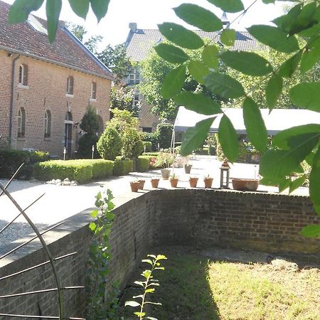 Chateau Holtum 호텔 본 외부 사진