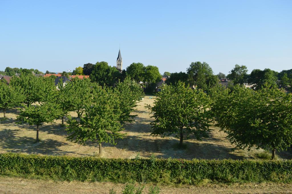 Chateau Holtum 호텔 본 외부 사진