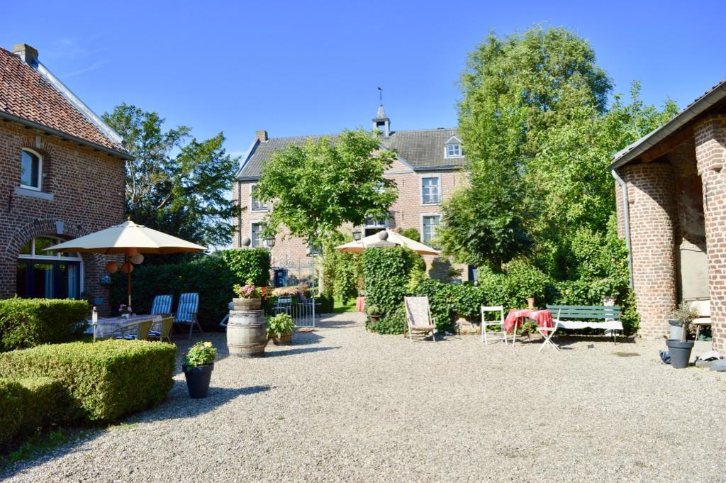 Chateau Holtum 호텔 본 외부 사진